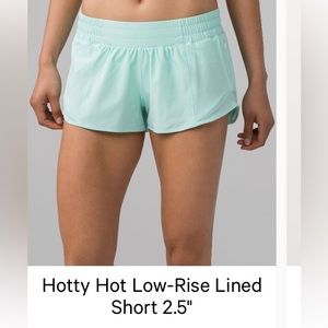 Lululemon Hotty Hot Short II (2.5")